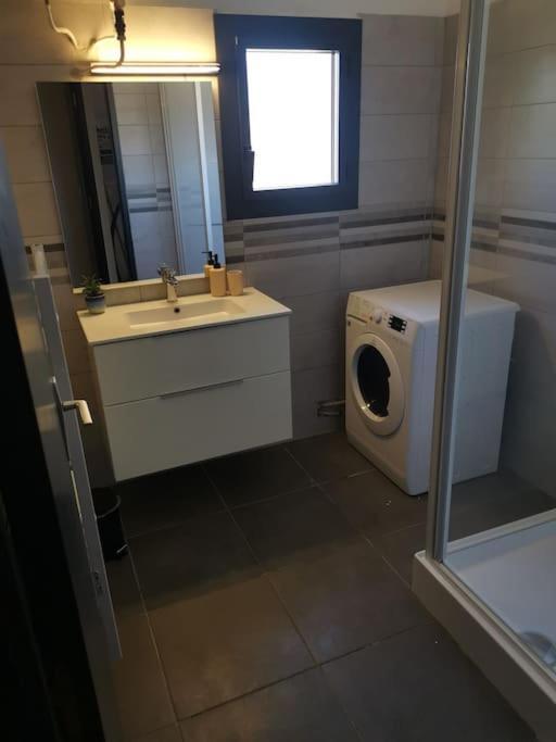 Haut De Villa Renovee En 2023 Saint-Maime 외부 사진