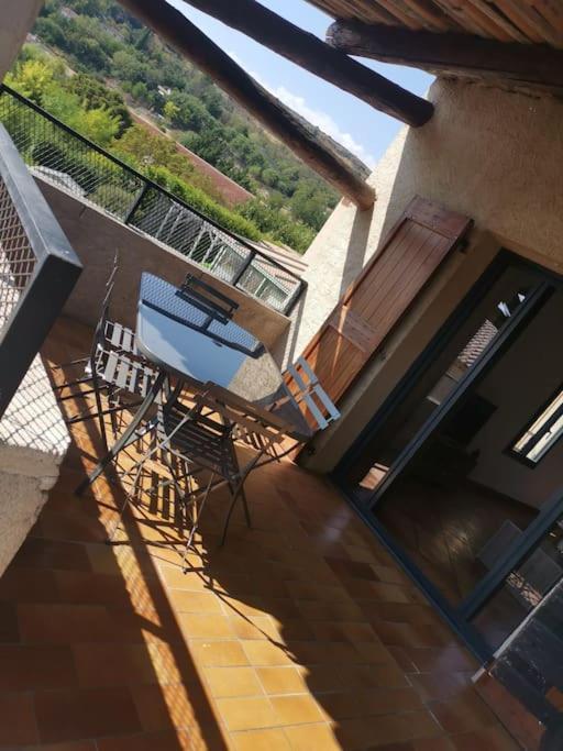 Haut De Villa Renovee En 2023 Saint-Maime 외부 사진