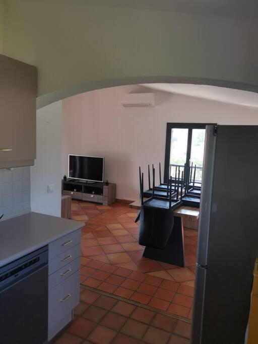 Haut De Villa Renovee En 2023 Saint-Maime 외부 사진